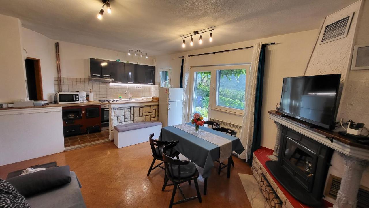 Country Home Mocilo, Zagvozd المظهر الخارجي الصورة